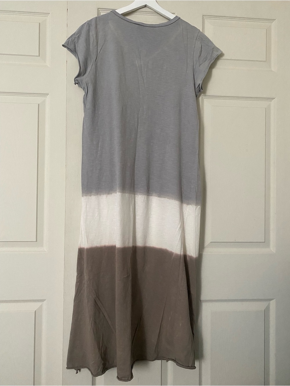 Venti6Casual Colorblock V-Neck Maxi Dress - Gray, White, Taupe S/M - Picture 10 of 10